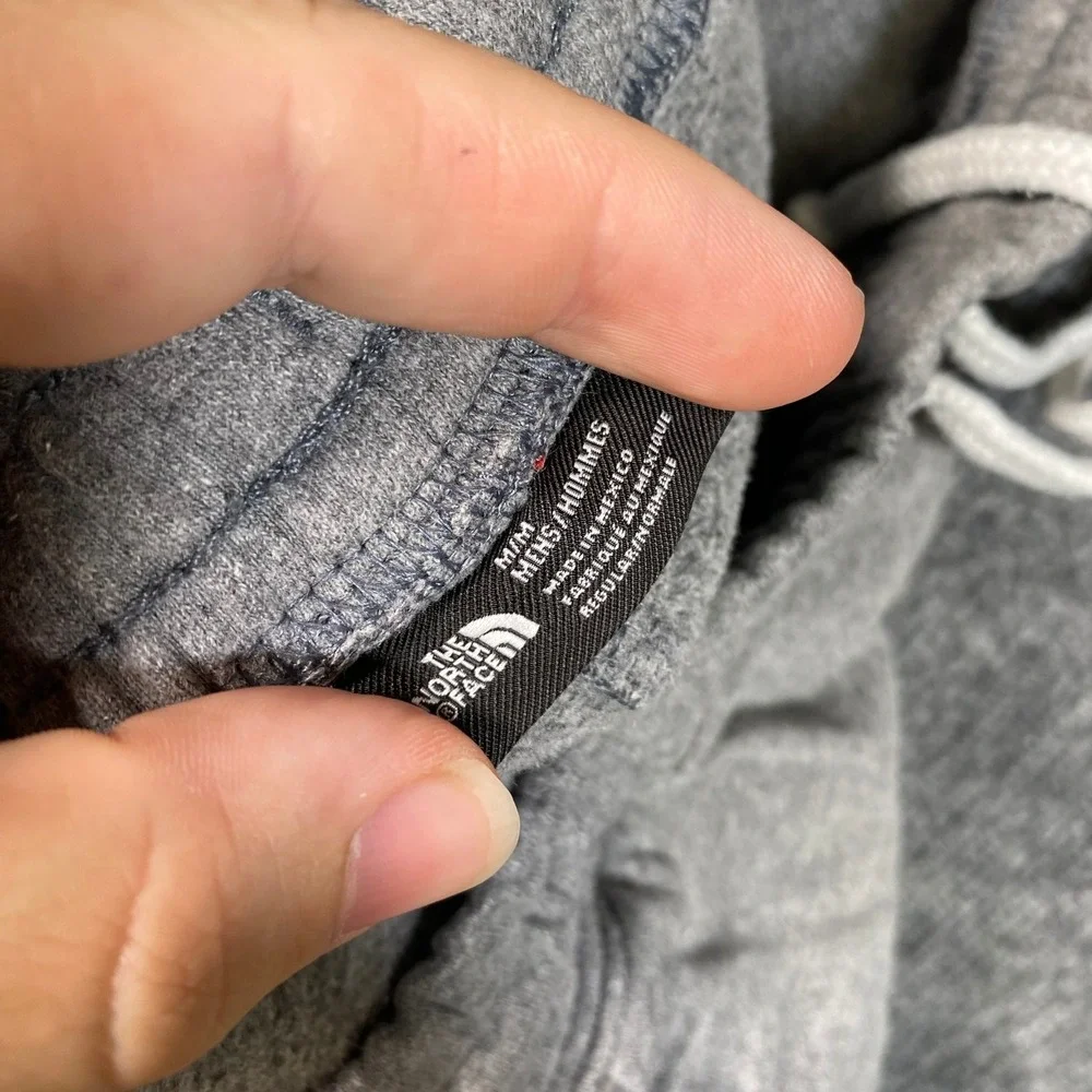 The North Face Mens Heritage Patch Joggers Heather Grey Sweatpants NF0A7WXI Med